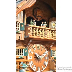 Horloge chalet coucou suisse à Lausanne