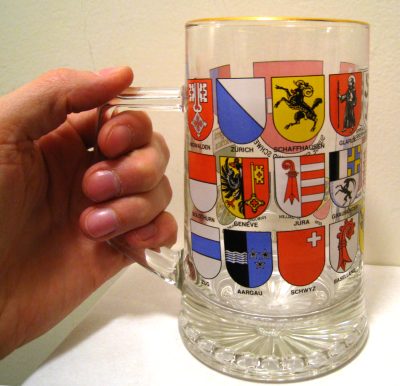 Glasbierkrug