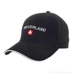 Gorra negra con cruz suiza