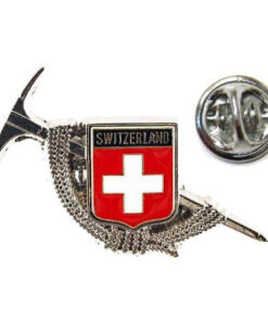 Pin's drapeau suisse piolet
