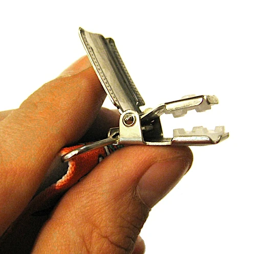 Schweizer Hosenträger - Clip-Detail