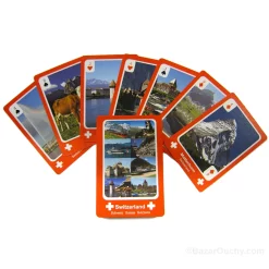 Juego de cartas suizo con diferentes vistas y paisajes.