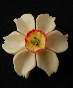 Broche en ivoire - Narcisse