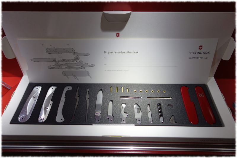 إنشاء سكين Victorinox