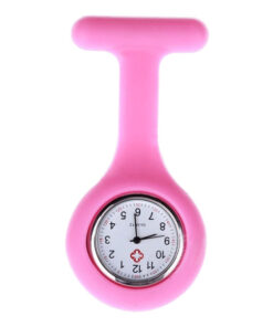 Montre infirmière a accrocher blouse