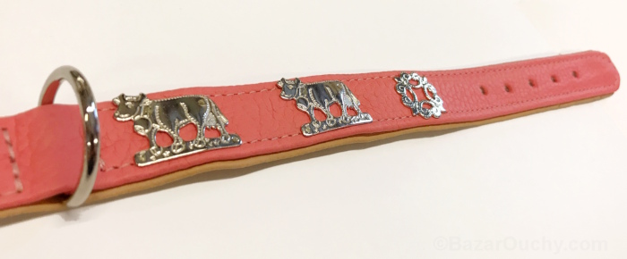 Dog collar with metal cow