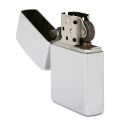 Briquet essence