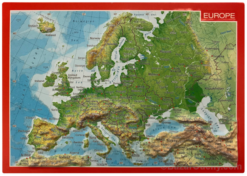 Georelief - Carte Postale en relief - Le Monde