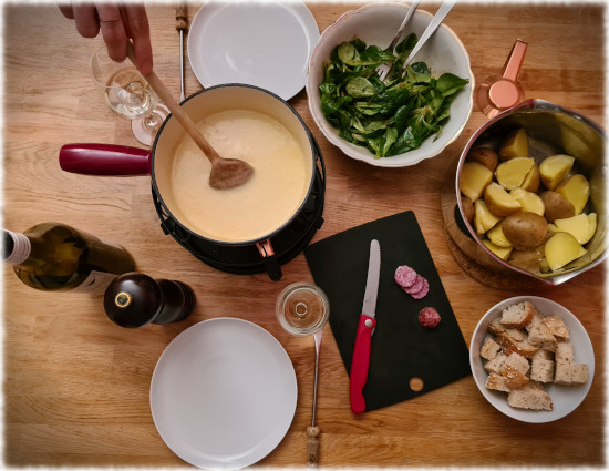 Fondue suiza - cuchillo Victorinox