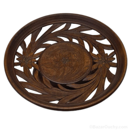 Wooden musical plate