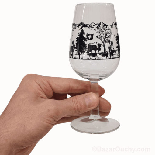Decoupage poya wine glass