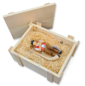 Alternative view of Joueur de cor des Alpes en bois