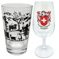 Copa de vino suiza y copa de agua