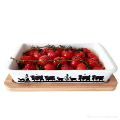 Plat à gratin - Blanc motif poya découpage suisse