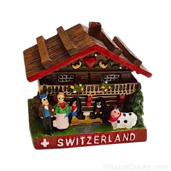 Piccolo chalet svizzero decorativo