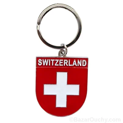 Schlüsselanhänger mit Schweizer Flaggenkreuz – Silber