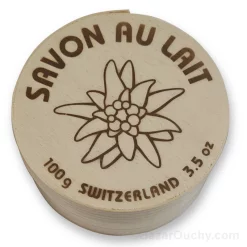 Jabón de leche - 100gr - Vaca suiza - Caja de madera